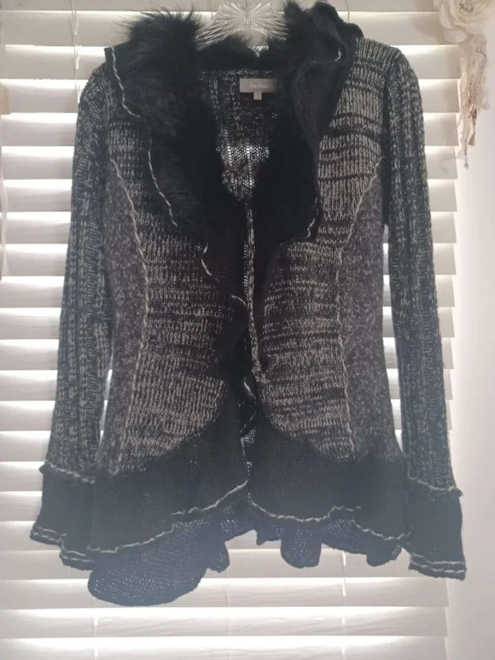 Neiman Marcus Black Gray Marled Knit Faux Fur Ruffle Cardigan Sweater Jacket – S